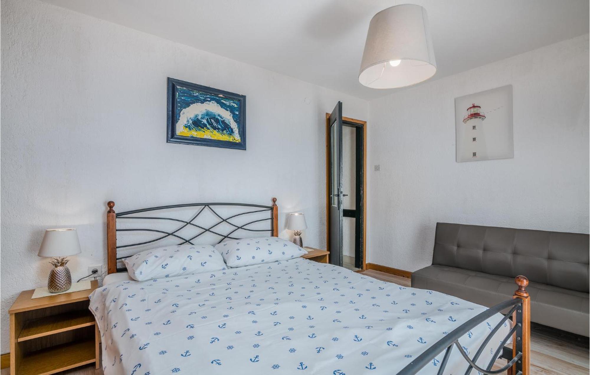 2 Bedroom Gorgeous Home In Baska Exterior photo